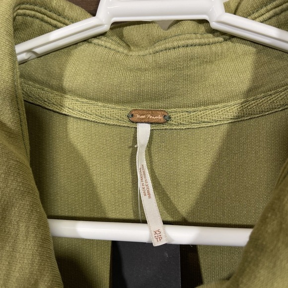 Olive Green Women's Button-Up Shirt - Picture 7 of 9